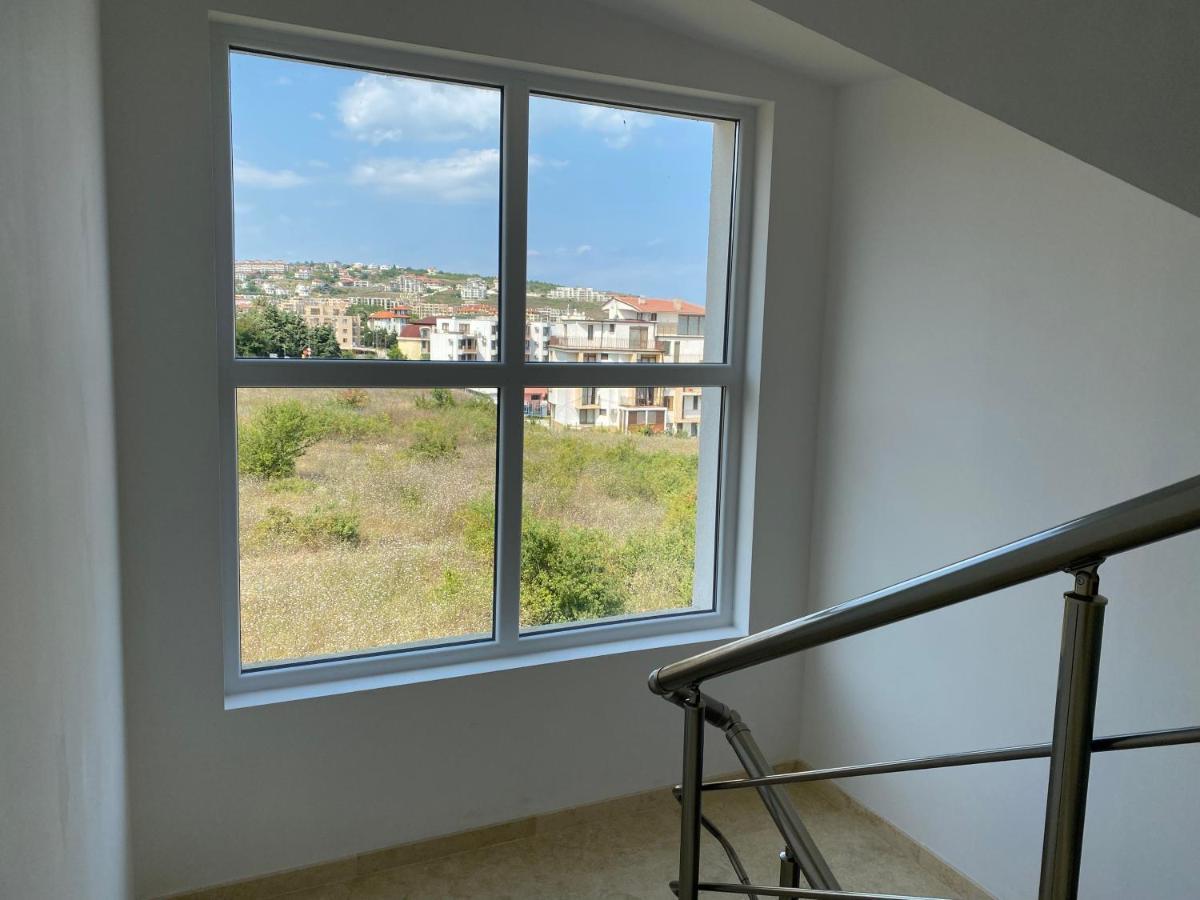Byala Friendy Sea Apartaments Extérieur photo